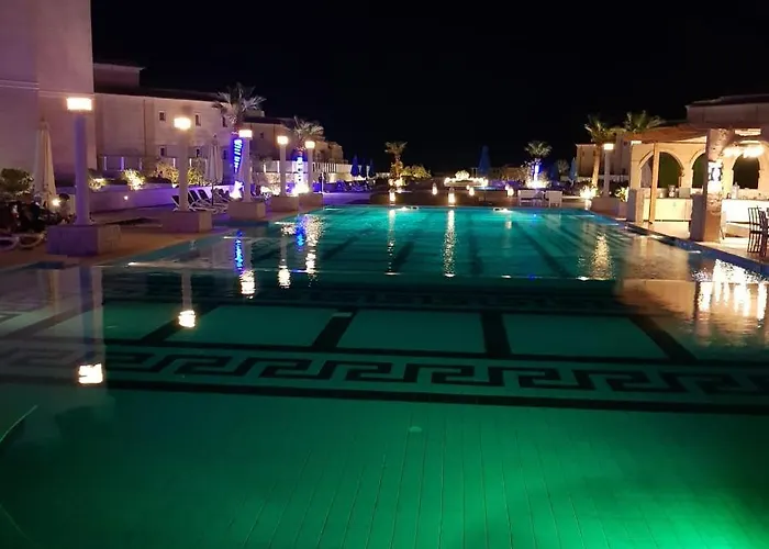 Selena Bay Resort With Private Beach Next To El Gouna Hurghada